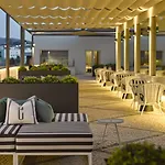 Cidnay - & Executive Center 4*
