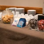 Cidnay - & Executive Center