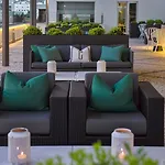 Cidnay - & Executive Center