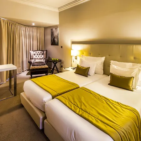 Cidnay - Charming & Executive Center Hotel 4*