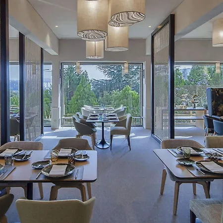 Cidnay - & Executive Center 4*