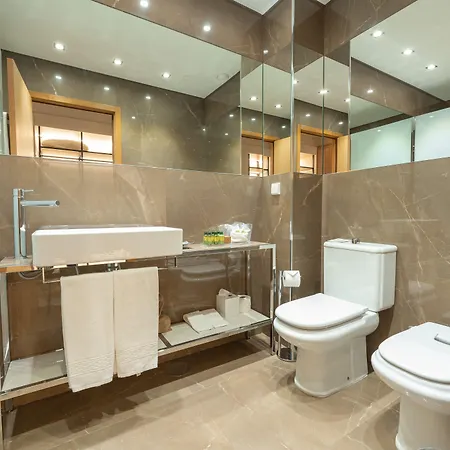 Cidnay - Hotel & Executive Center Hotel 4*