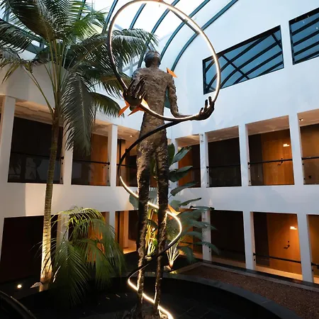 Hotel Cidnay - & Executive Center