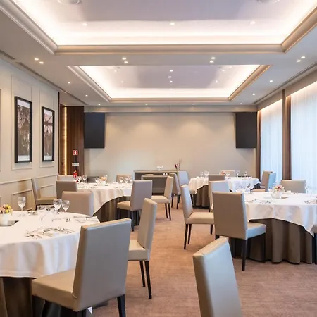 호텔 Cidnay - Hotel & Executive Center 산토티르소