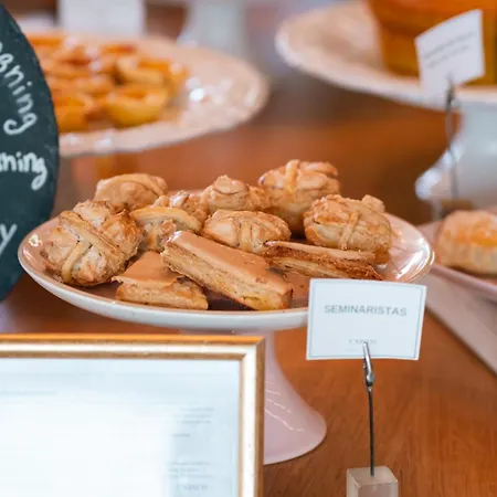 Cidnay - Hotel & Executive Center 호텔