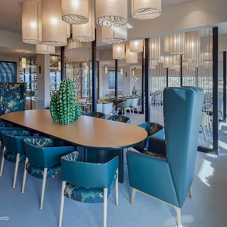 Cidnay - Hotel & Executive Center 4*