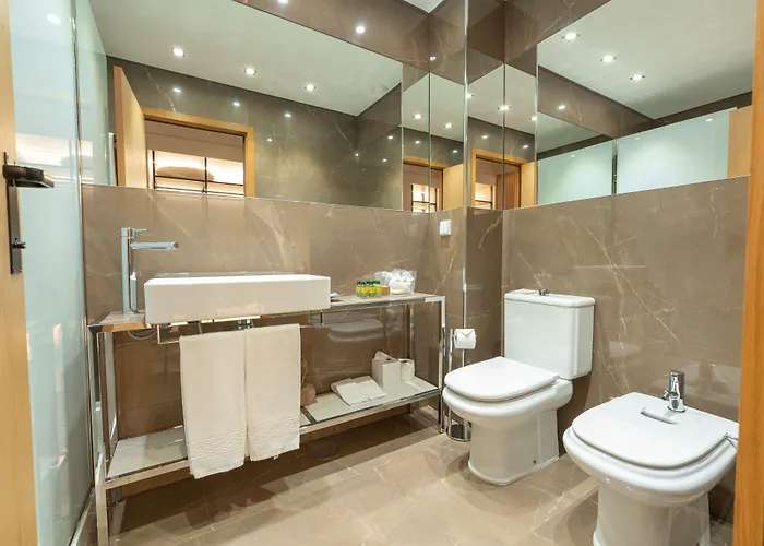 Cidnay - & Executive Center Hotel 4*