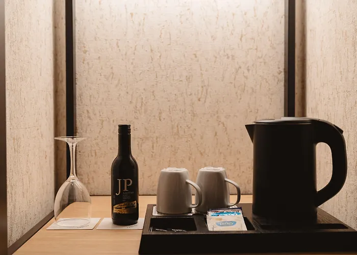 Cidnay - & Executive Center 4*