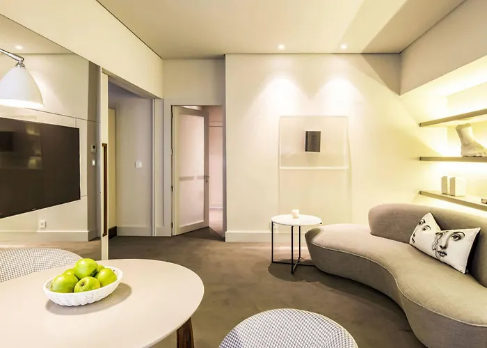 Cidnay - & Executive Center Hotel