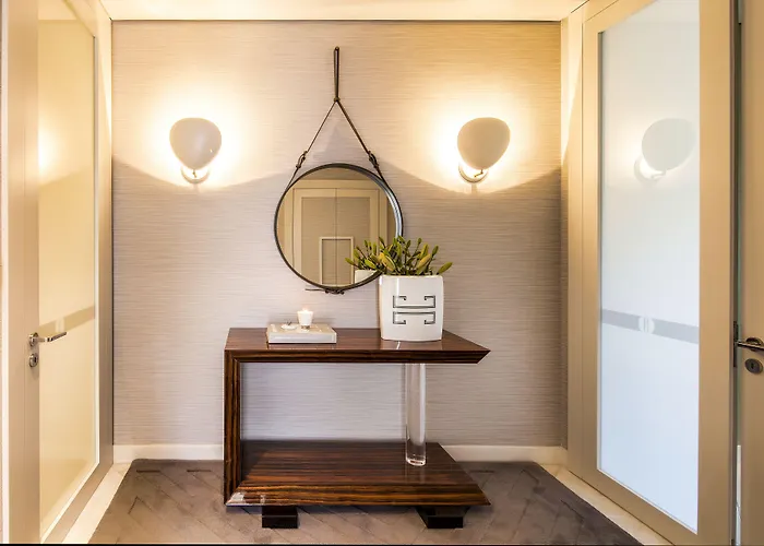 Cidnay - & Executive Center Hotel 4*