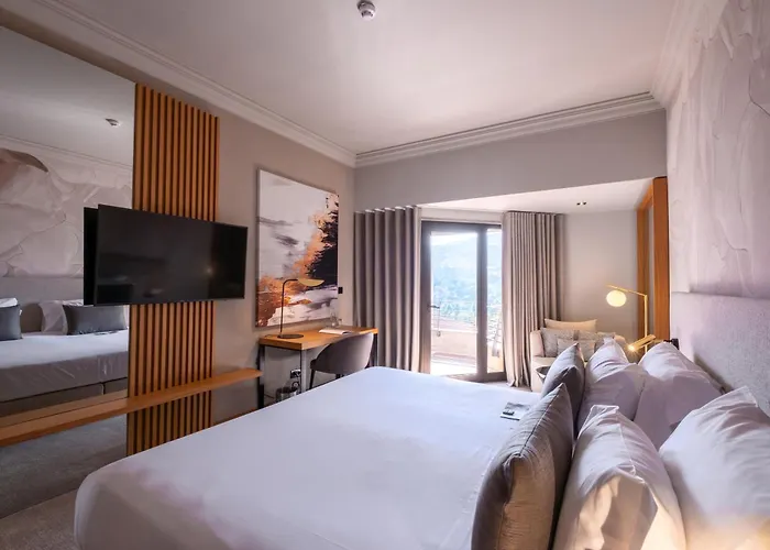 Hotel Cidnay - & Executive Center