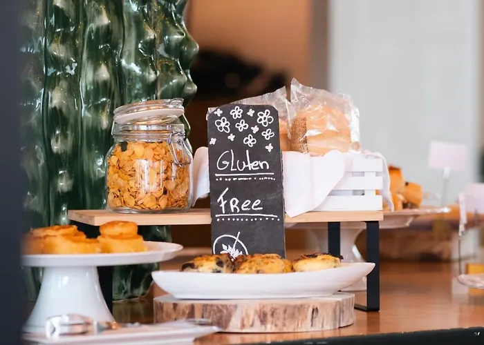 Hotel Cidnay - & Executive Center 4*